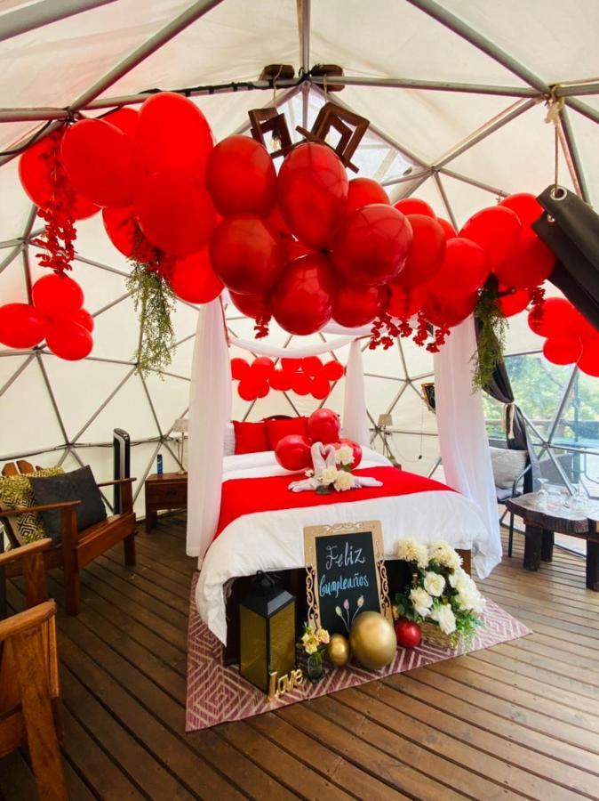 Отель Celeste Glamping Гуатапе Экстерьер фото